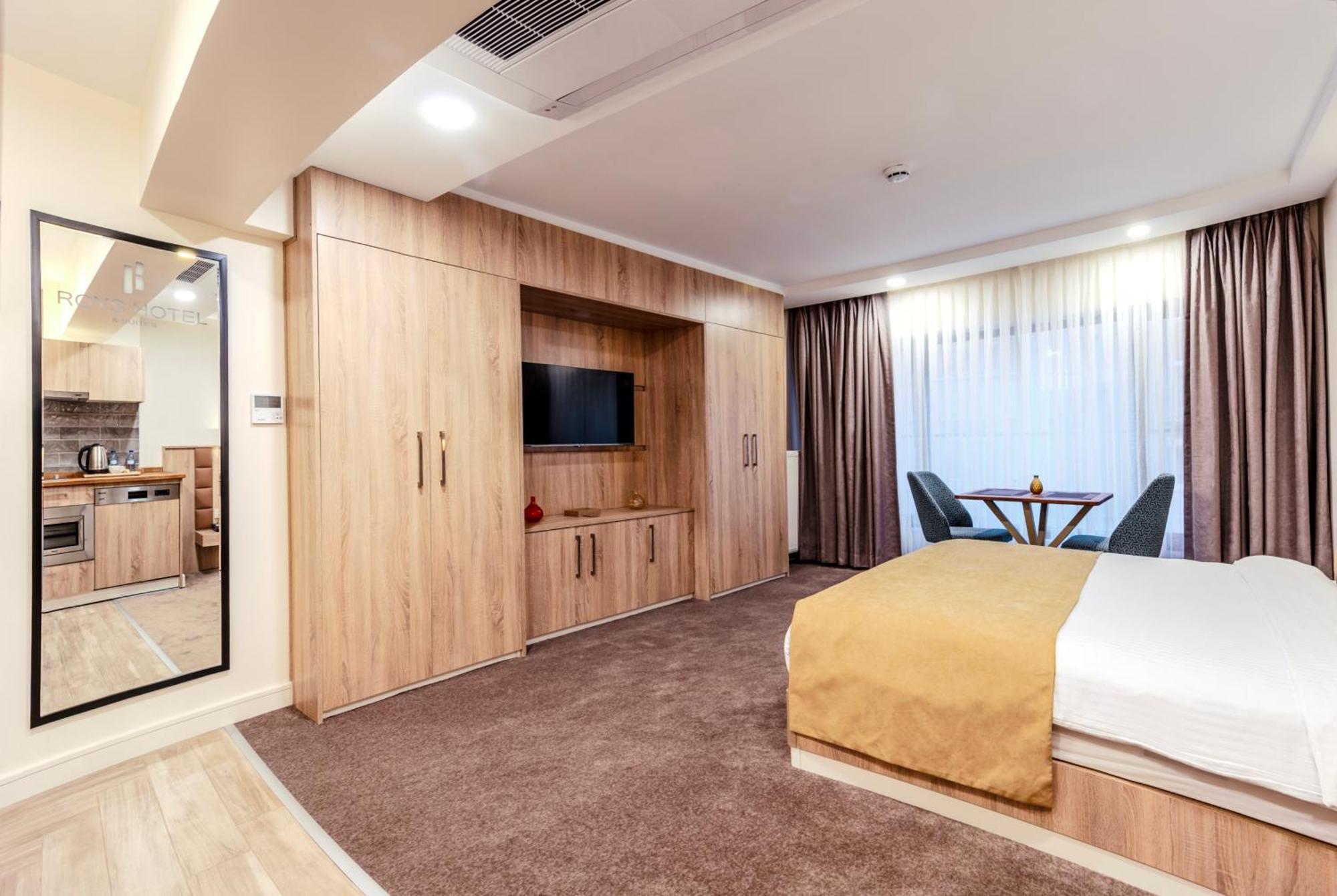 Roys Hotel & Suites Istanbul Exterior foto