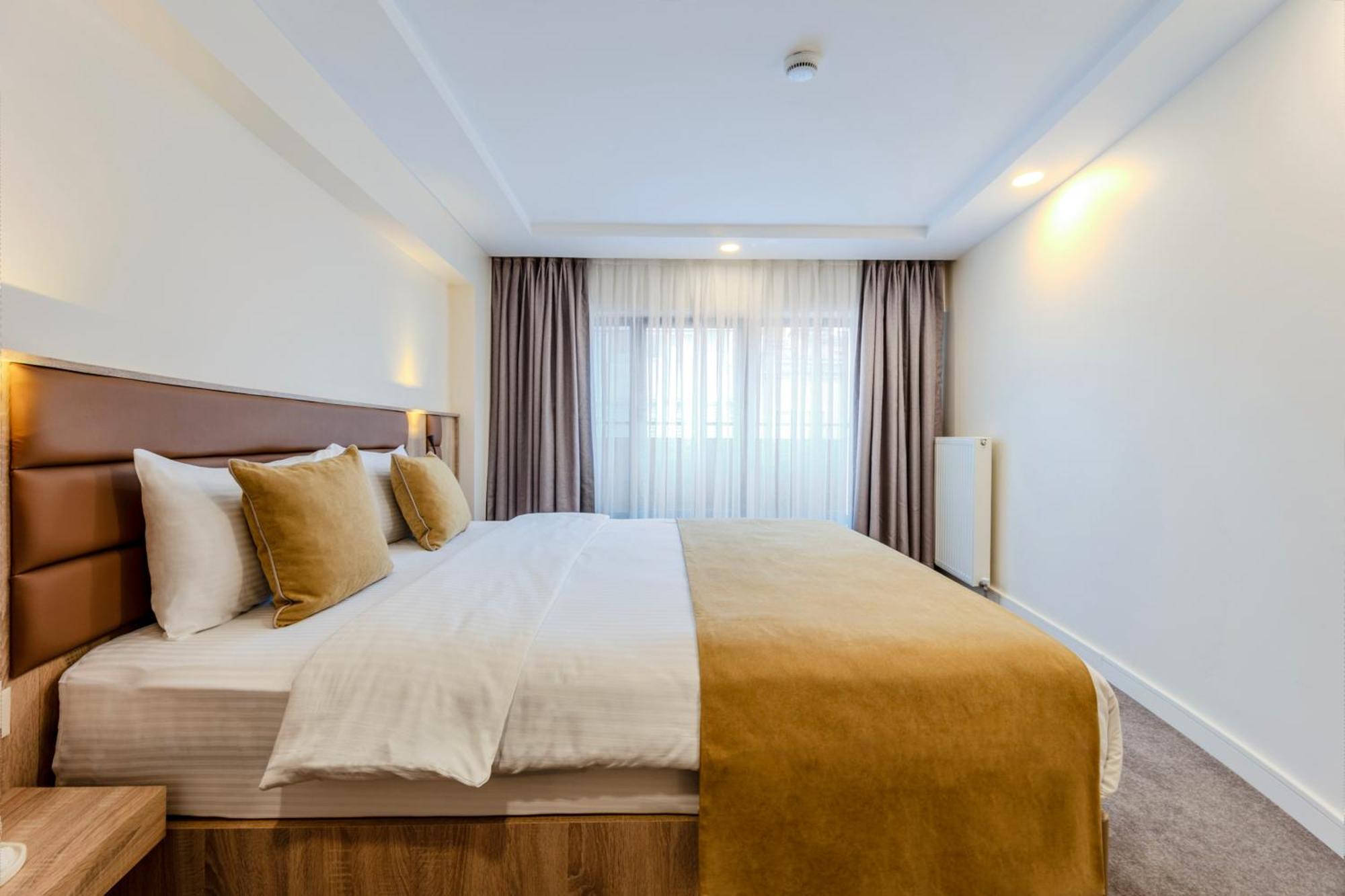 Roys Hotel & Suites Istanbul Exterior foto