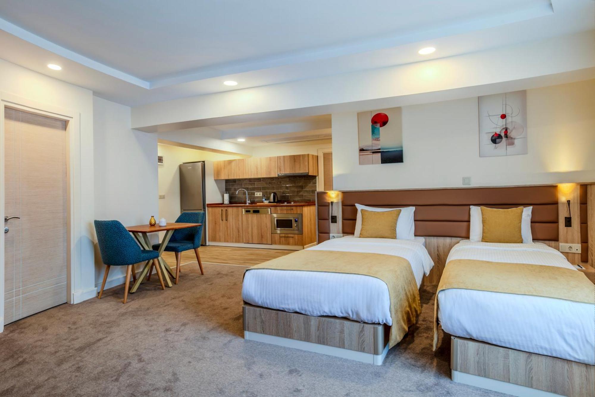 Roys Hotel & Suites Istanbul Exterior foto